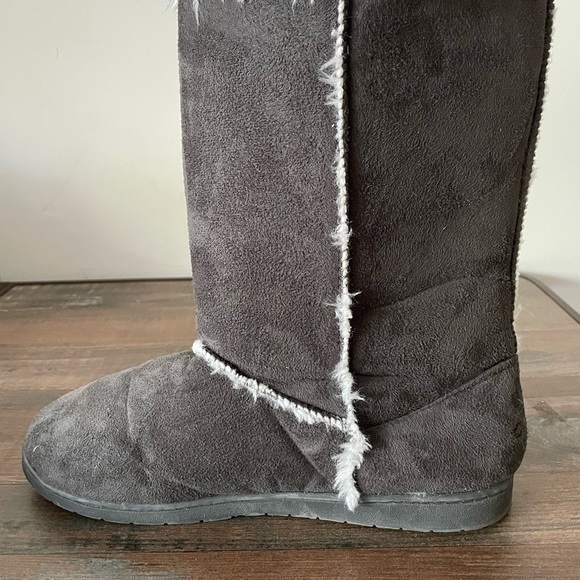 DAWGS Womens Shoes Size 10 - Picture 5 of 6